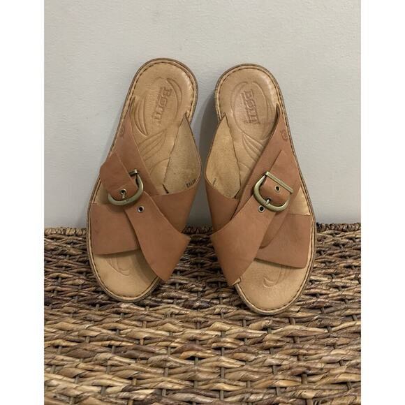 BORN Rio tan leather slip on sandals minimalist neutral comfort 10 M Old Money - Picture 1 of 6